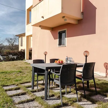 Apartman Guesthost - Equestrian With Private Parking Battifolle-Ruscello-Poggiola
