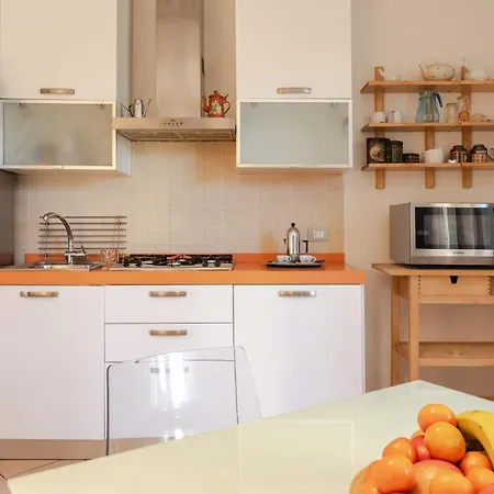 Arezzo Equestrian Centre-apt W/ Private Parking!